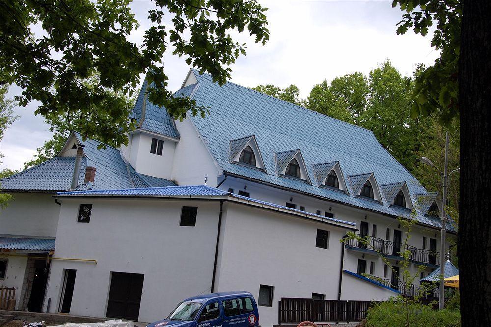 Hôtel Marion à Târgu-Mureş Extérieur photo